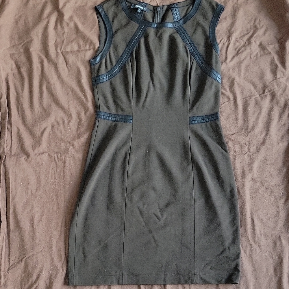 Lafayette 148 New York Olive and Navy Midi Dress